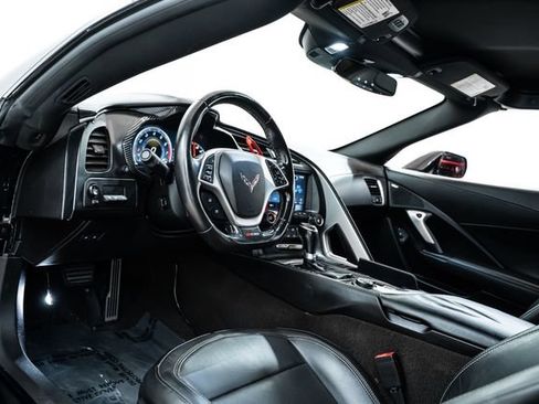 Used 2016 Chevrolet Corvette Z06 w/ 2LZ Preferred Equipment Group RWD image 18