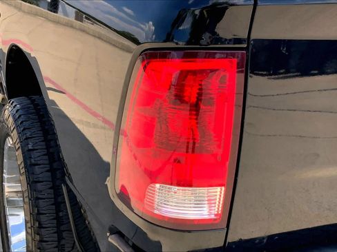 Used 2014 RAM 1500 Express AWD/4WD image 27