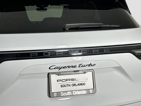 Used 2023 Porsche Cayenne Turbo image 35