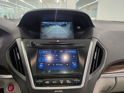 Used 2017 Acura MDX SH-AWD image 25