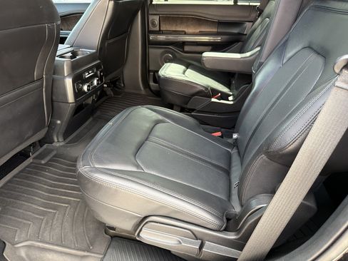 Used 2021 Ford Expedition Limited RWD image 21
