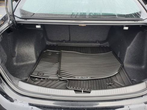 Used 2021 Chevrolet Malibu RS image 10