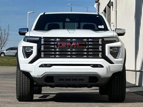 New 2026 GMC Canyon Denali image 3