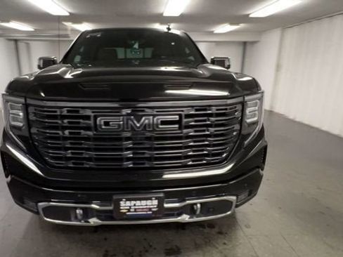 Certified 2025 GMC Sierra 1500 Denali Ultimate image 3