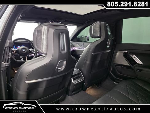 Used 2023 BMW 760i xDrive w/ Executive Package AWD/4WD image 25