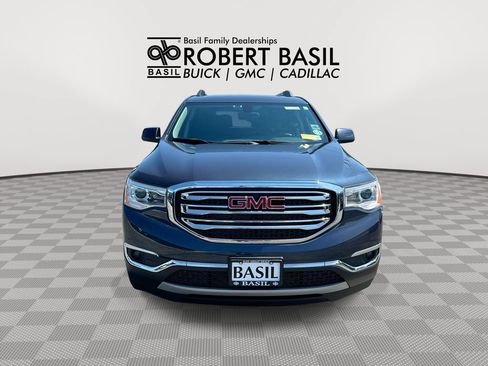 Used 2018 GMC Acadia SLE w/ Driver Alert Package I AWD/4WD image 3