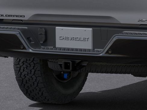 New 2025 Chevrolet Colorado ZR2 w/ Technology Package image 14