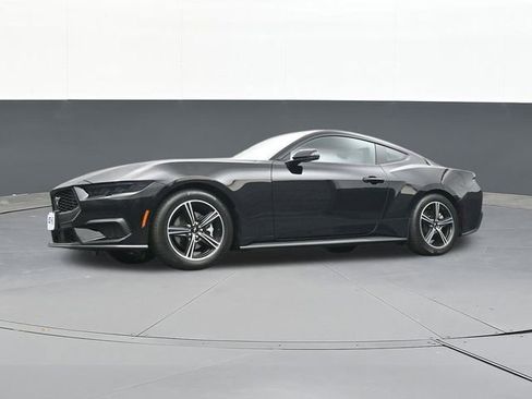 Used 2025 Ford Mustang Premium image 51