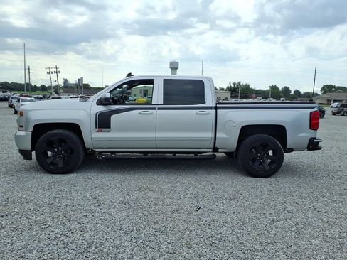 Used 2017 Chevrolet Silverado 1500 LT w/ Rally 2 Edition AWD/4WD image 8