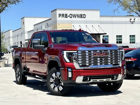 Used 2024 GMC Sierra 2500 Denali w/ Denali Reserve Package image 2