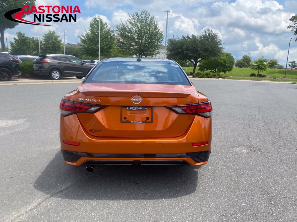 Used 2025 Nissan Sentra SR w/ SR Premium Package FWD image 7