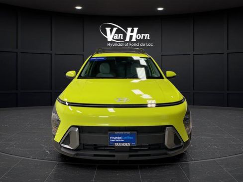 Certified 2025 Hyundai Kona SEL AWD/4WD image 2