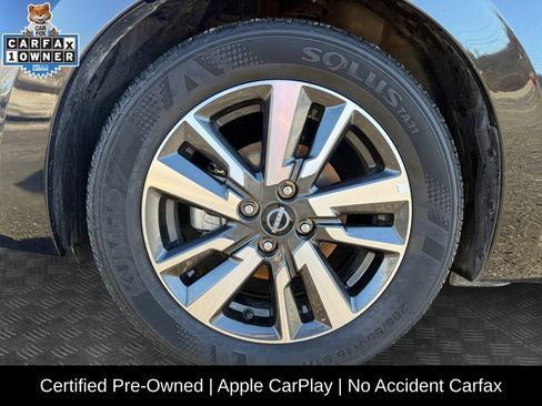 Certified 2025 Nissan Versa SV image 20