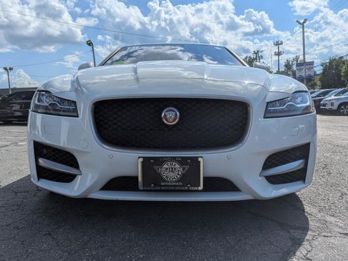 Used 2016 Jaguar XF R-Sport AWD/4WD image 4