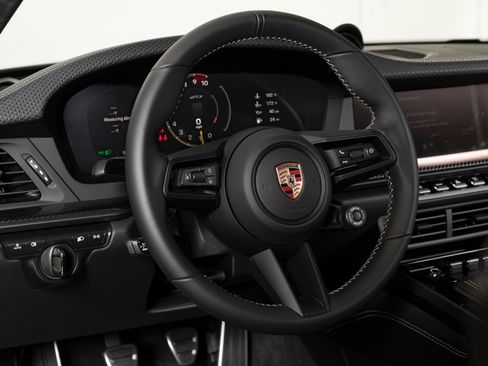 Used 2026 Porsche 911 GT3 image 21