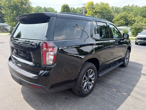 Used 2023 Chevrolet Tahoe Z71 w/ Luxury Package AWD/4WD image 5