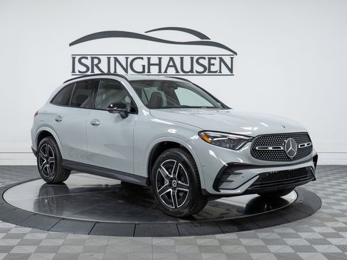 New 2026 Mercedes-Benz GLC 300 4MATIC image 3