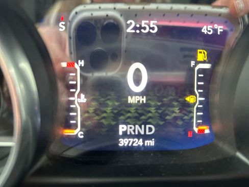 Used 2021 Jeep Wrangler Unlimited Rubicon image 17