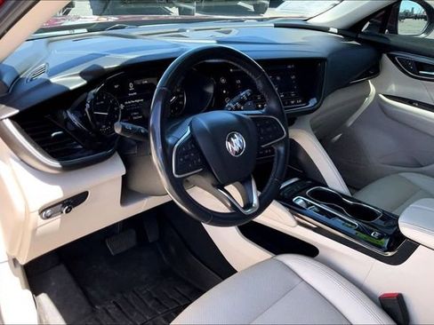 Used 2021 Buick Envision Essence FWD image 13