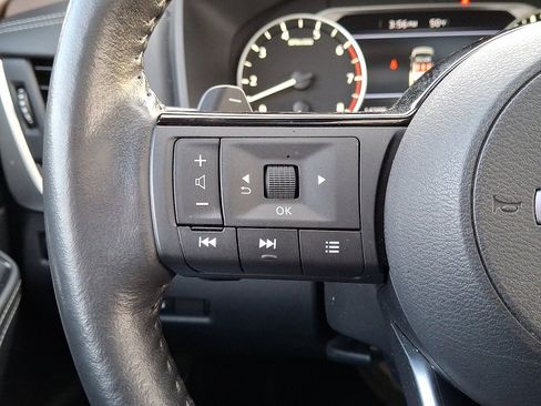 Certified 2023 Nissan Rogue SV w/ SV Premium B Package image 24