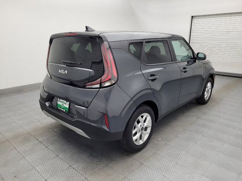 Used 2025 Kia Soul LX w/ LX Technology Package image 9