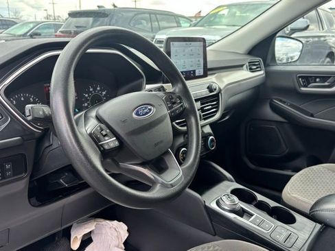 Used 2022 Ford Escape SE AWD/4WD image 11