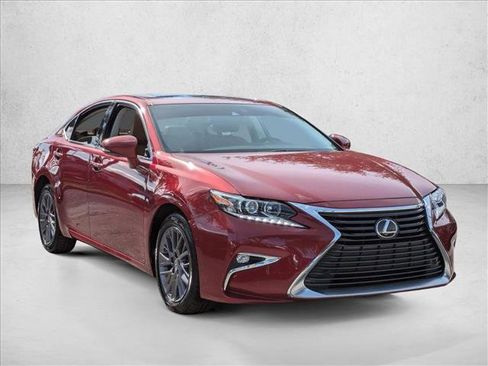 Used 2018 Lexus ES 350 image 3