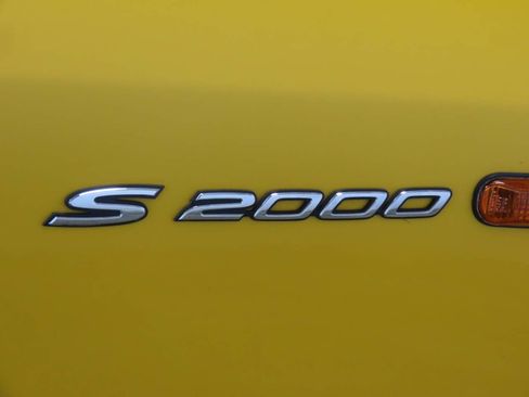 Used 2006 Honda S2000 image 7
