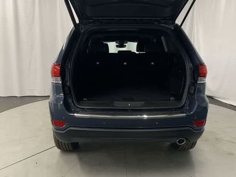 Used 2020 Jeep Grand Cherokee Limited AWD/4WD image 29