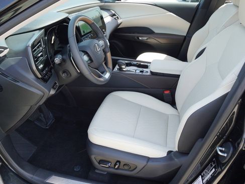 Certified 2026 Lexus RX 350 w/ Convenience Package AWD/4WD image 13