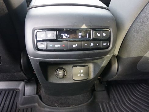 Used 2025 Hyundai Palisade Calligraphy AWD/4WD image 16