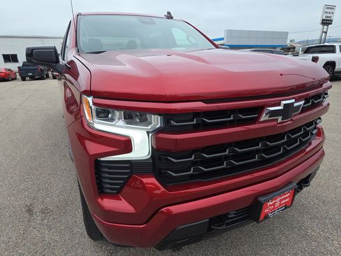 Used 2024 Chevrolet Silverado 1500 RST w/ Protection Package AWD/4WD image 12