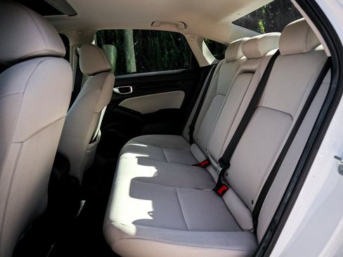 Used 2024 Honda Civic EX image 8