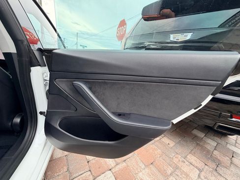 Used 2021 Tesla Model 3 Standard Range Plus RWD image 22