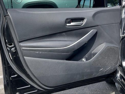 Used 2020 Toyota Corolla SE w/ Carpet Mat Package (TMS) image 17