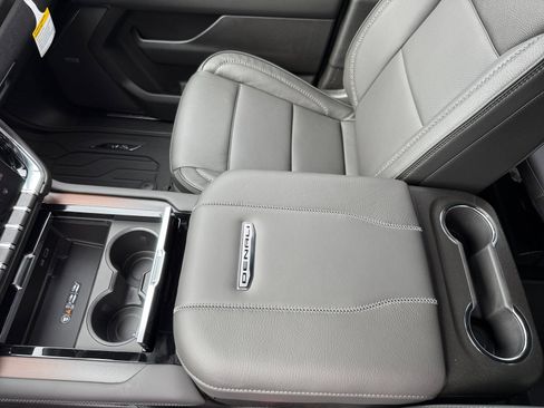 New 2026 GMC Yukon XL Denali w/ Sun & Power Step Package image 14