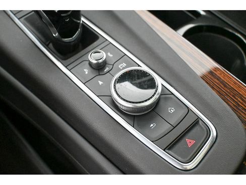 Used 2023 Cadillac Escalade Premium Luxury image 47