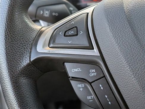 Used 2019 Ford Fusion SE image 26