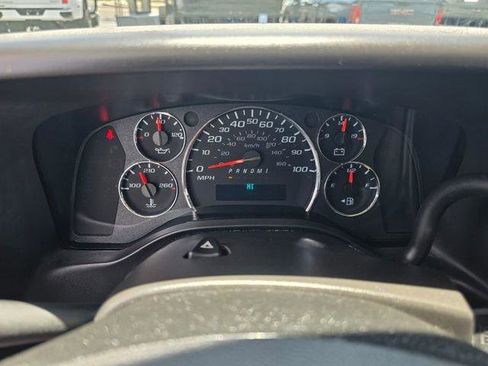 Certified 2024 Chevrolet Express 2500 w/ Driver Convenience Package RWD image 29