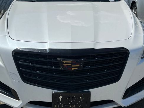 Used 2018 Cadillac CTS Luxury image 12