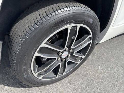 Used 2019 GMC Acadia Denali w/ Technology Package image 16