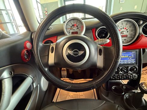 Used 2003 MINI Cooper S FWD image 13
