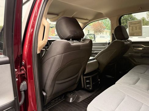 Used 2019 RAM 1500 Big Horn RWD image 27