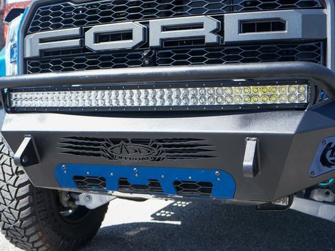 Used 2018 Ford F150 Raptor w/ Equipment Group 802A Luxury image 56