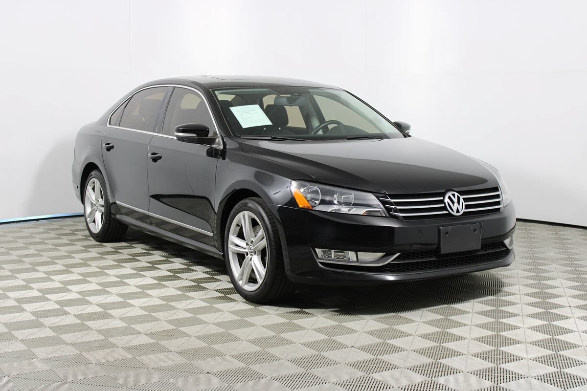 Used 2015 Volkswagen Passat 1.8T SE FWD image 23