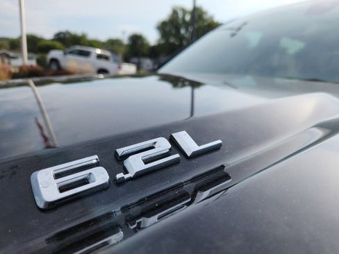 Used 2021 Chevrolet Silverado 1500 High Country image 12