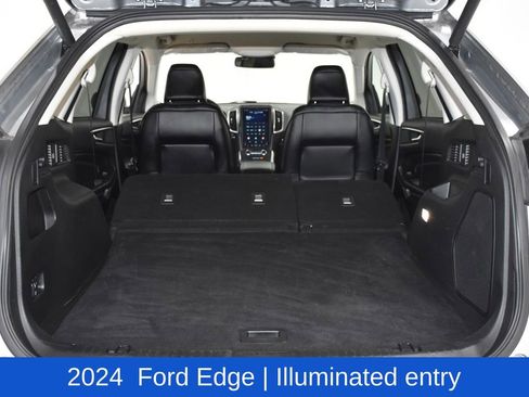Used 2024 Ford Edge Titanium image 30