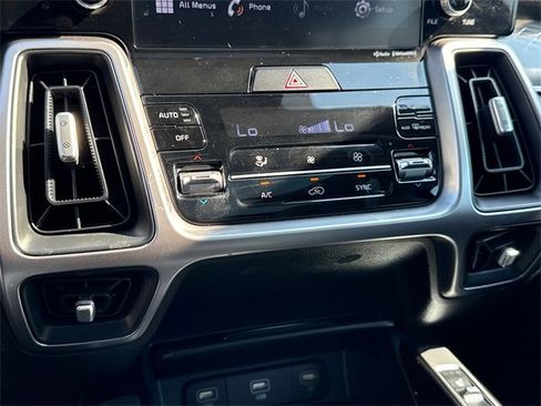 Used 2021 Kia Sorento S w/ Panoramic Sunroof Package image 24