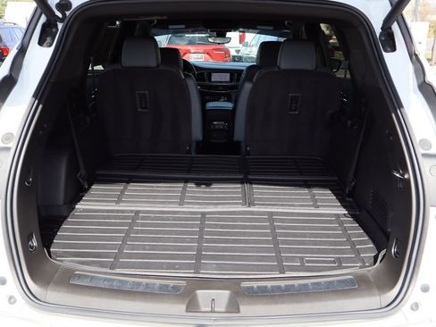 Certified 2023 Buick Enclave Premium image 26