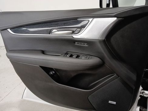 Certified 2023 Cadillac XT5 Premium Luxury image 33